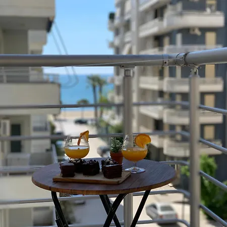 Adam House Lungomare2 아파트 Vlorë