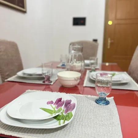 Adam House Lungomare2 아파트 Vlorë